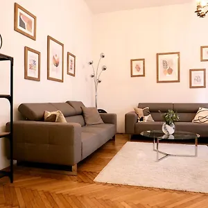 Apartamento Contemporary Váci Utca, Budapest